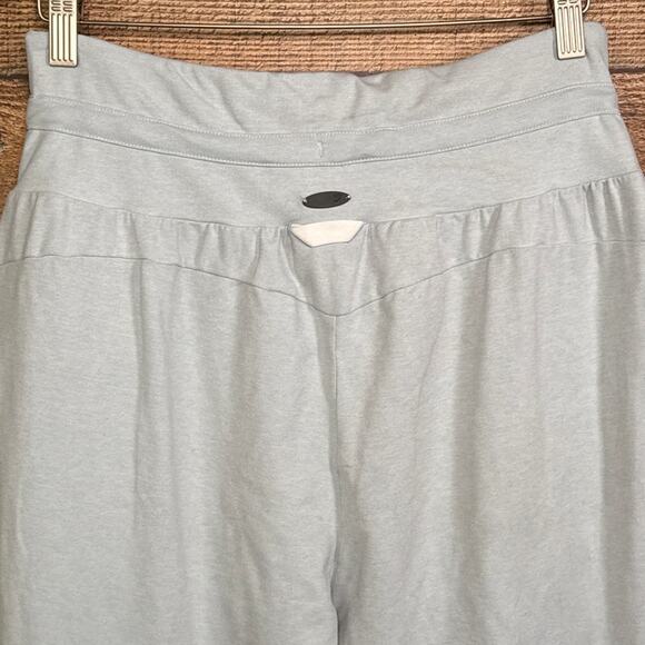 Gymshark Poise Hareem Jogger Sweatpants High Waist Washed Malibu Blue SZ Medium - Picture 6 of 13